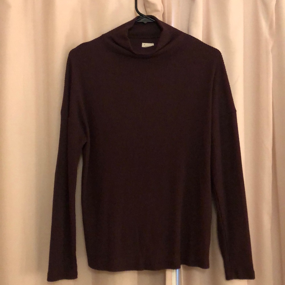 NWOT Target Burgundy turtleneck